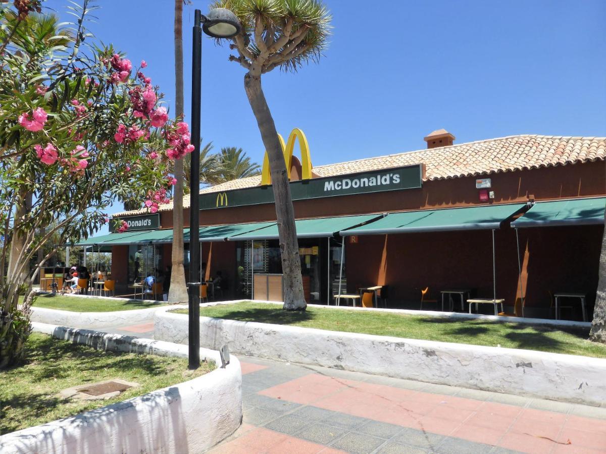 Vivienda Vacacional Parque Santiago 1 Bernal Home Arona  Eksteriør billede